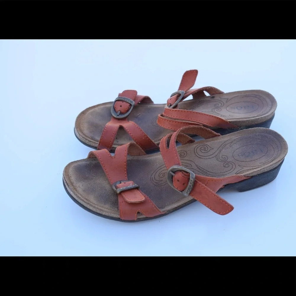 Taos sandals
